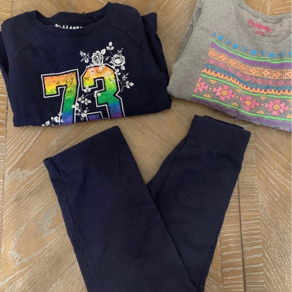 Sweatpants with two sweatshirts